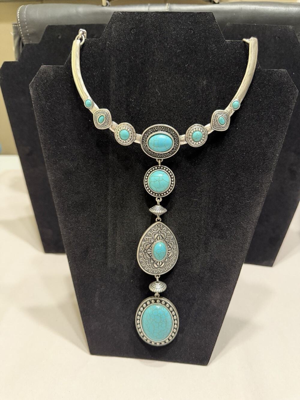 Chico's Silver Tone Chunky Turquoise Pendant Howlite Drop Necklace